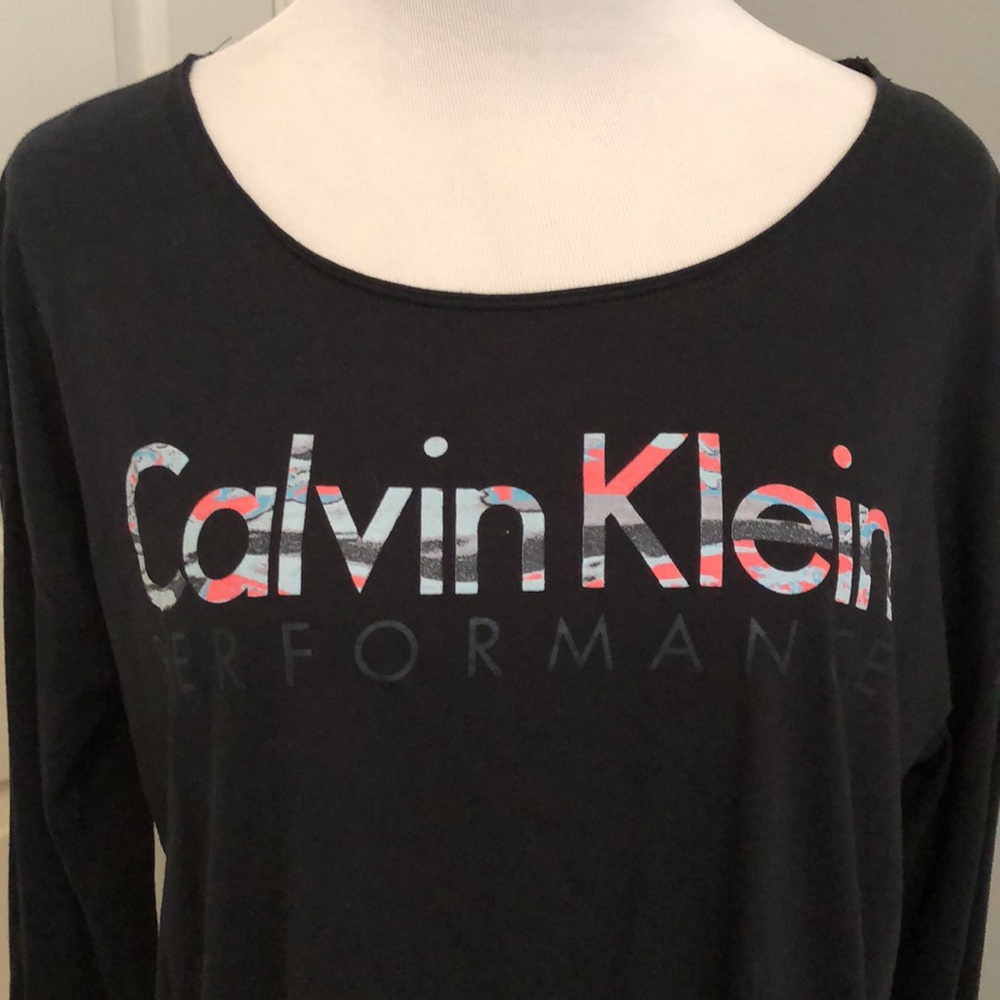 Performance tee - Picture 2 of 4